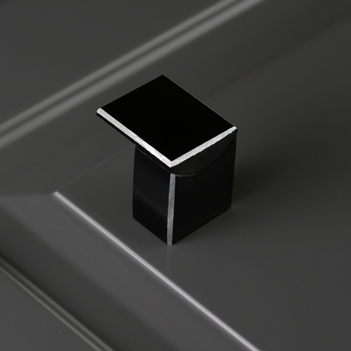 Ручка мебельная алюминиевая ARES G30 черный GTV 8263 - фото 4