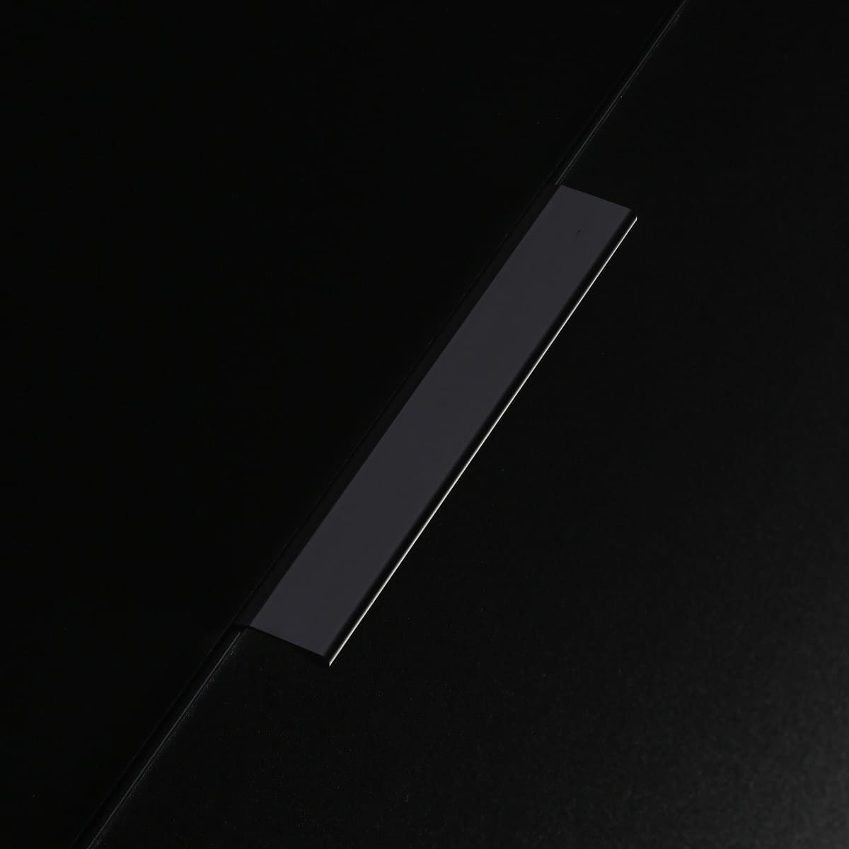 Ручка мебельная алюминиевая TREX 096/150 черный матовый GTV 17295 Ручка мебельная алюминиевая TREX 096/150 черный матовый - фото 6