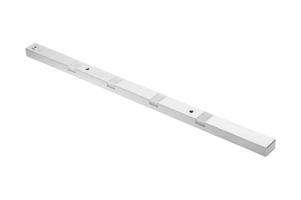 Точечный накладной светодиодный светильник FRAGA с датчиком движения, 12V, 4х0, 8W, холодный свет, длина 600 мм, алюминий GTV 5760 - фото 1