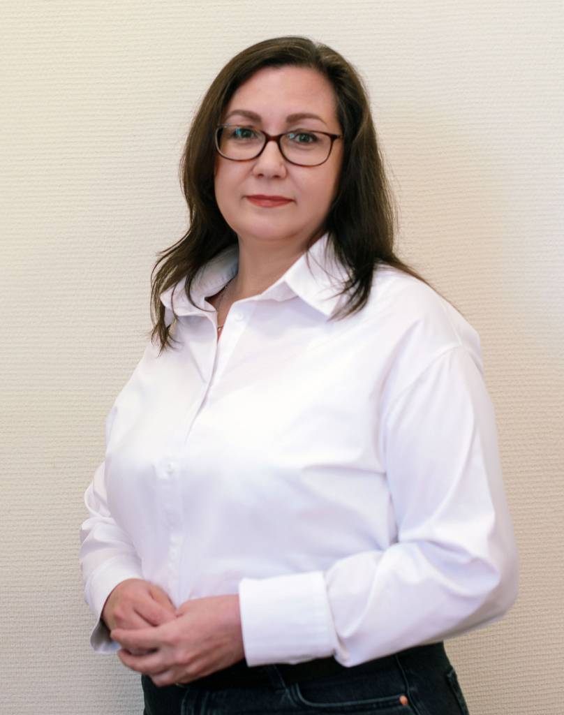 Туева Марина.jpg